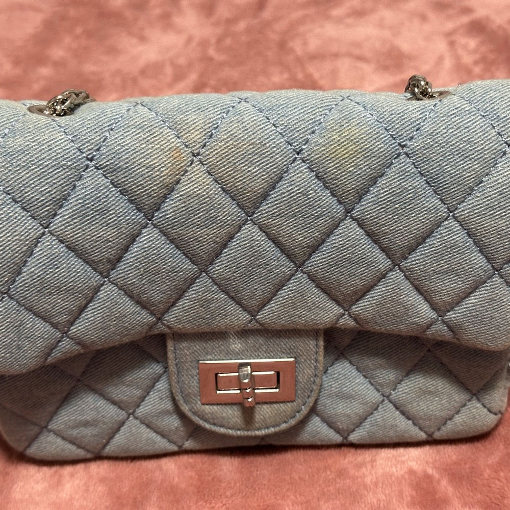 Forever 21 Quilted Gray Chain Shoulder Bag